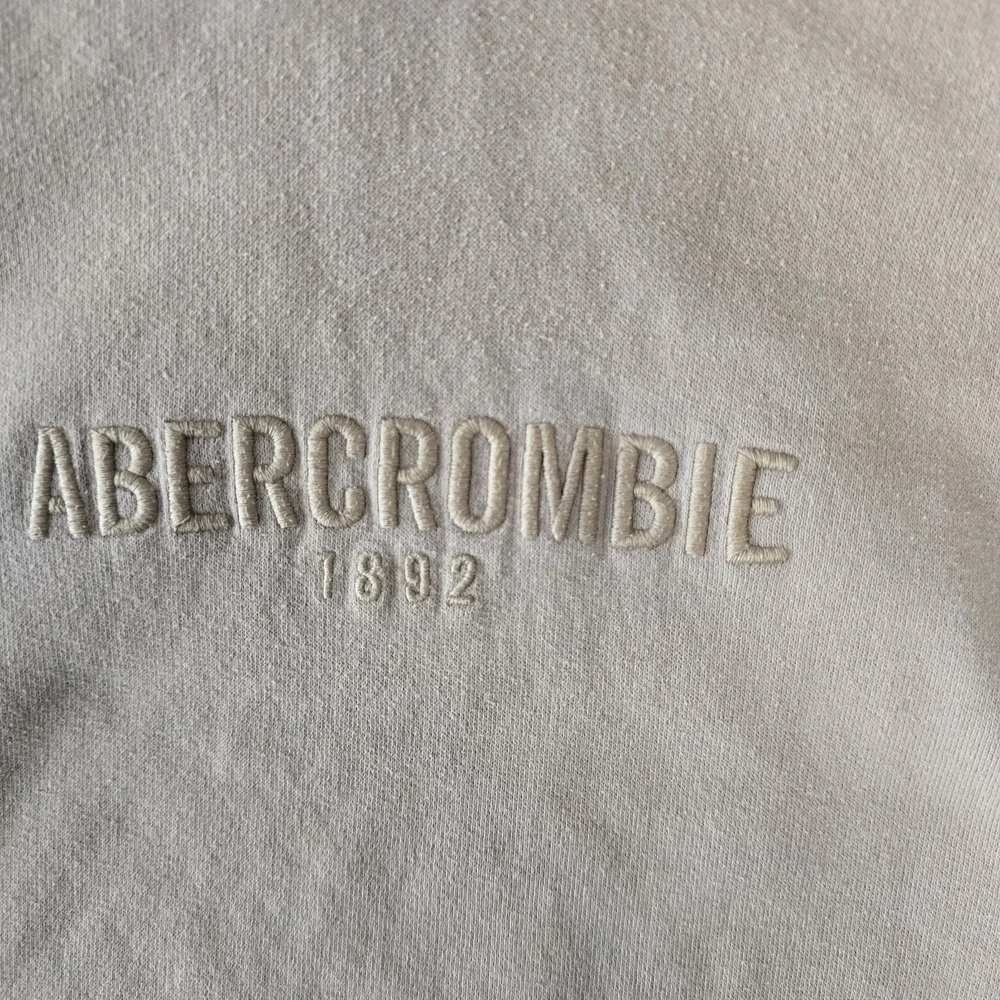 Abercrombie Kids Hoodie Youth 13/14 Beige Pullover Kangaroo Pocket‎